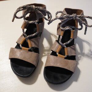 Sorel Topeda Lace Sandal